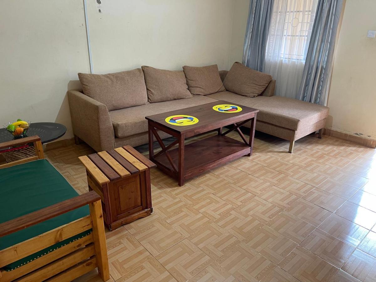 Easy Sleep Guesthouse Kitale Extérieur photo