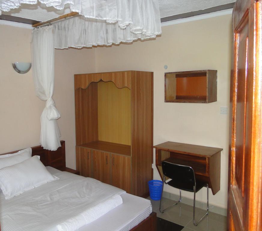 Easy Sleep Guesthouse Kitale Extérieur photo