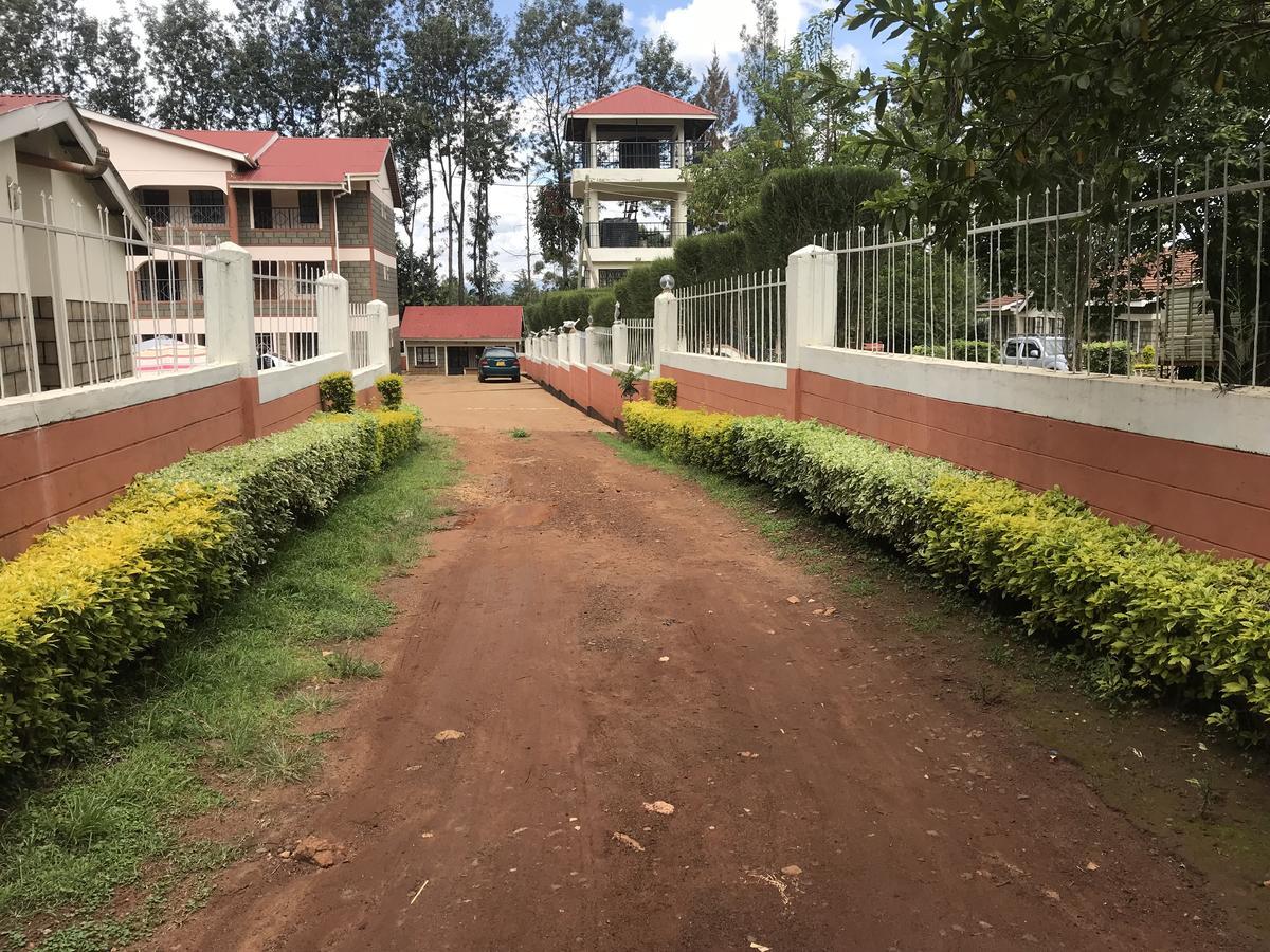 Easy Sleep Guesthouse Kitale Extérieur photo